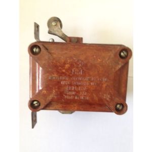 Выключатель ВКМ 21 12-88 ~380V 10A -220V 2.5A