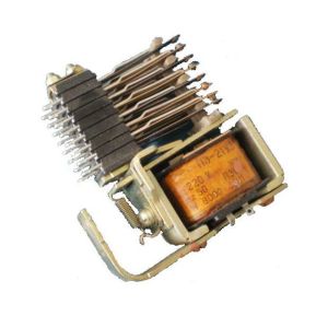 Реле ПЭ 37-44 ~220В 4з-4р